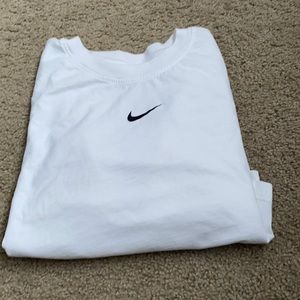 Long sleeve cropped top